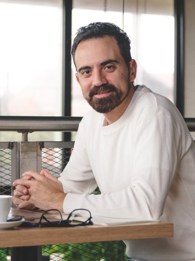 Reynaldo Van Domselaar — Consultor Senior, UCRANEA